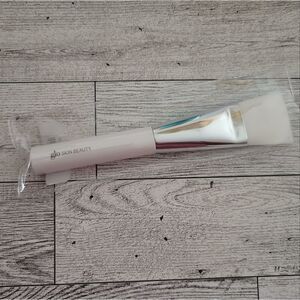 Glo Skin Beauty Large Mask Brush